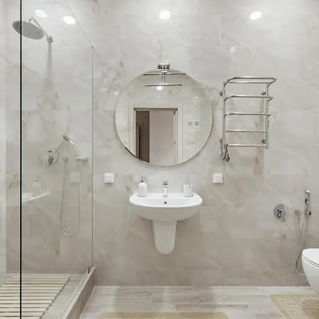 Premium Apartments Four Seasons Odesa Exterior photo