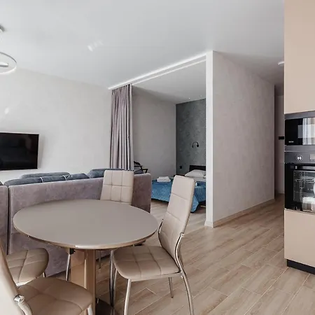 Premium Apartments Four Seasons Odesa Exterior photo